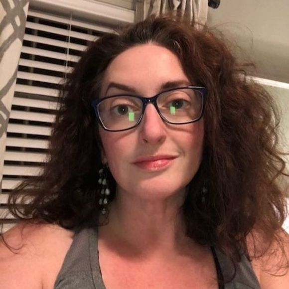 Meet your Posher, Ashley - Picture 1 of 1